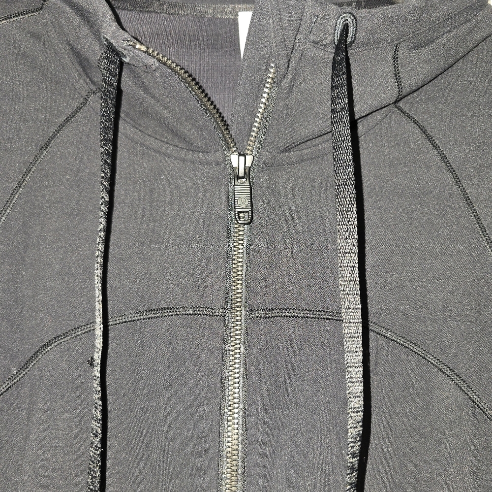 Women's Black Lululemon Hooded Define Jacket Size 18 - Picture 6 of 9
